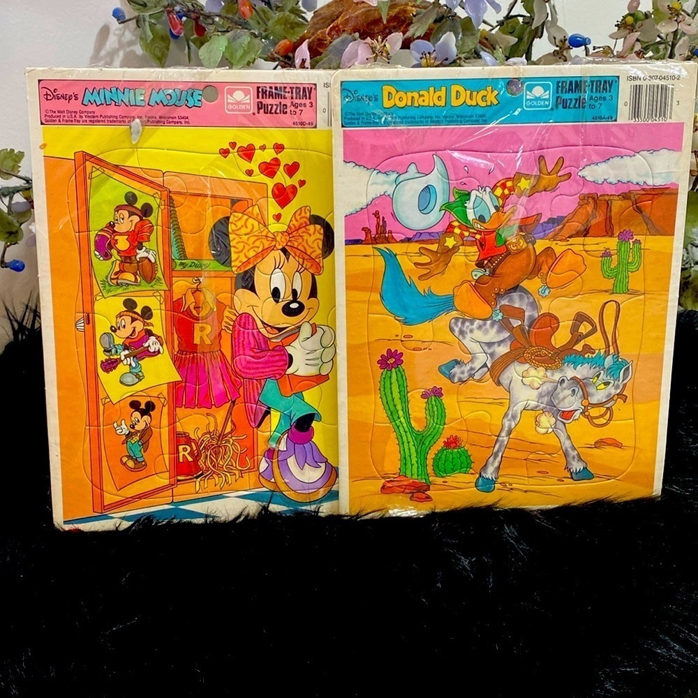 Disney vintage Disney Golden Frame Tray Puzzles Donald & Minnie cheerleader